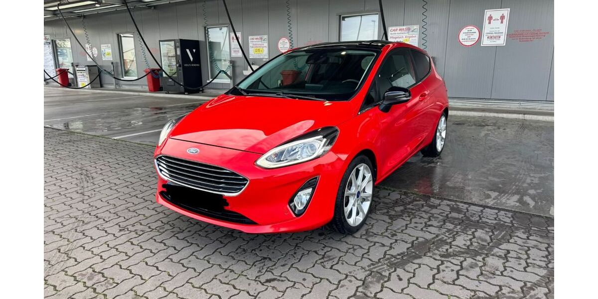 Ford Fiesta 182.000 km 3.950 &euro; Stade 21680