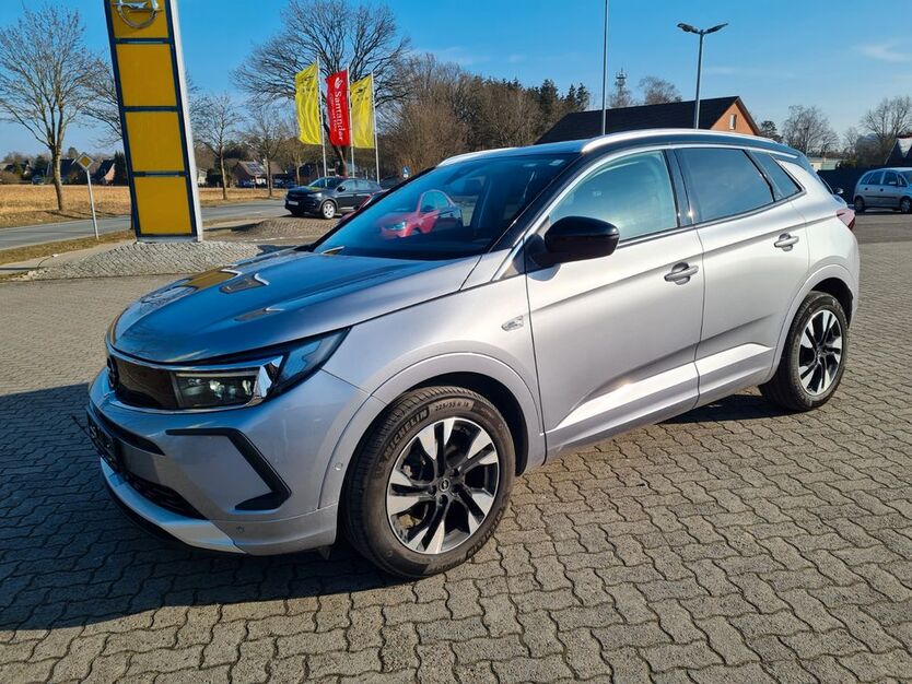 Opel Grandland (X) 59.911 km 24.989 € Rotenburg 27356