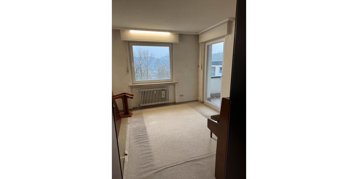 Etagenwohnung Iserlohn Grüne - 3 Zimmer, 81 m&sup2;, 210.000&euro; | Angebot:24679542