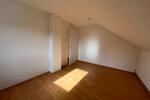Dachgeschoßwohnung Leichlingen (Rheinland) - 2 Zimmer, 40 m&sup2;, 380&euro; | Angebot:24674225