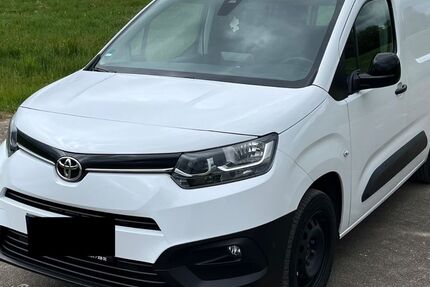 Toyota Proace City 43.000 km 16.000 &euro; Furth im Wald 93437