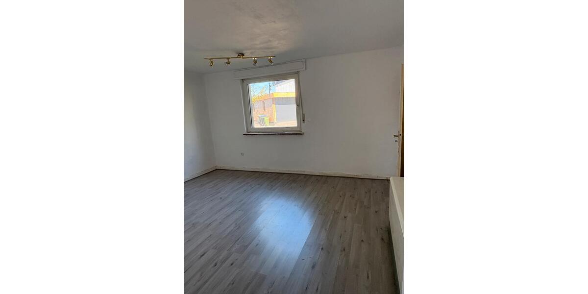 Bauernhaus, Landhaus Brilon - 6.5 Zimmer, 135 m&sup2;, 153.000&euro; | Angebot:26677380