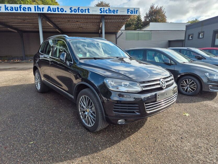 VW Touareg 193.360 km 10.500 € Lübeck 23560