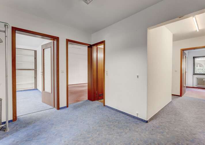 Gewerbeobjekt Freiburg im Breisgau - 350.000&euro; | Angebot:26857780