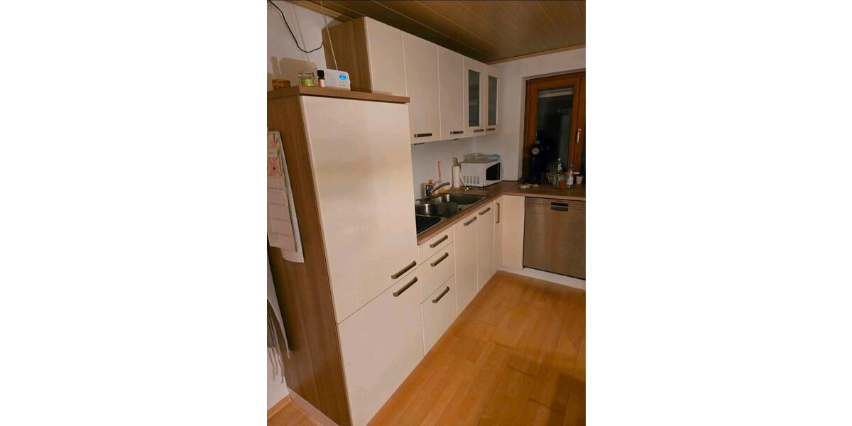 3 Zimmer Wohnung Zentral mit Balkon 3 zimmer