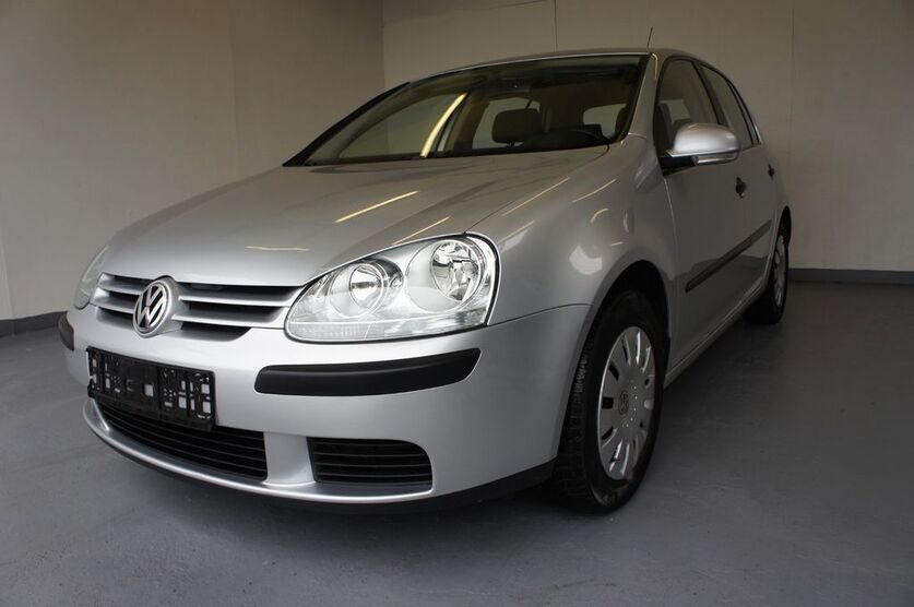 VW Golf 223.000 km 3.900 € Sindelfingen 71065