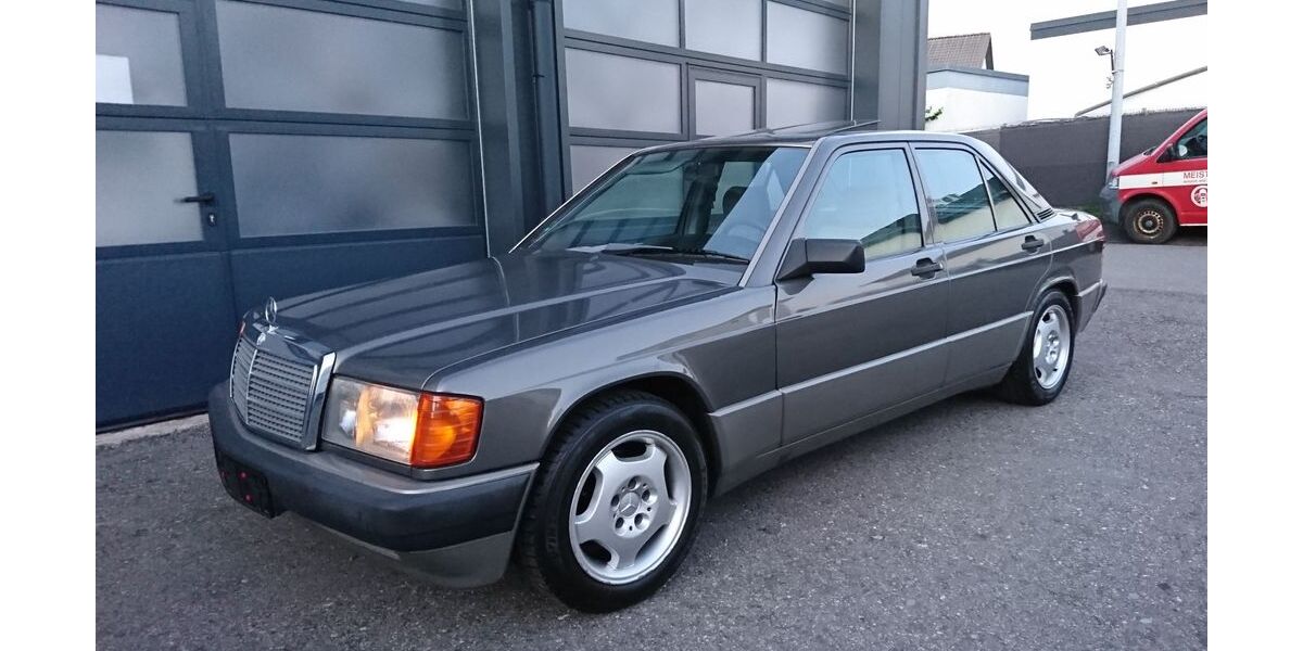 Mercedes-Benz 190 162.000 km 2.699 &euro; Aulendorf 88326
