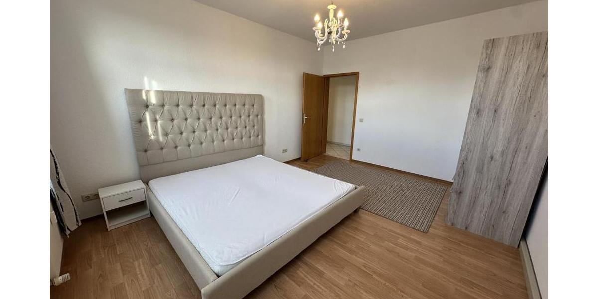 WOW! Vollmöbliertes 3 Zimmer Apartment mit Gartennutzung und PKW Stellplatz! - Etagenwohnung Gera Pforten | Angebot:26384944