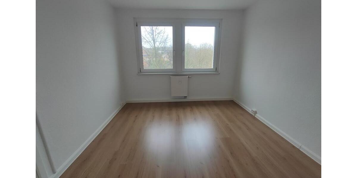 Etagenwohnung Sangerhausen - 2 Zimmer, 45 m&sup2;, 270&euro; | Angebot:26662547