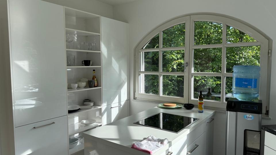 Etagenwohnung Bad Homburg vor der Höhe Gonzenheim - 3 Zimmer, 130 m&sup2;, 2.200&euro; | Angebot:26395142