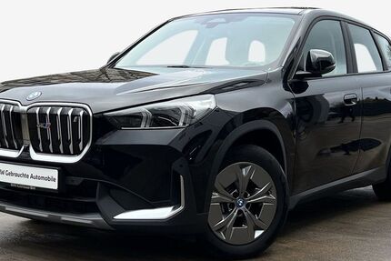 BMW iX1 16.082 km 37.900 &euro; Berlin 13593