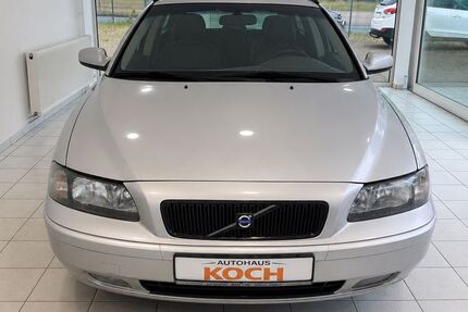 Volvo V70 330.728 km 3.499 &euro; Bremervörde 27432