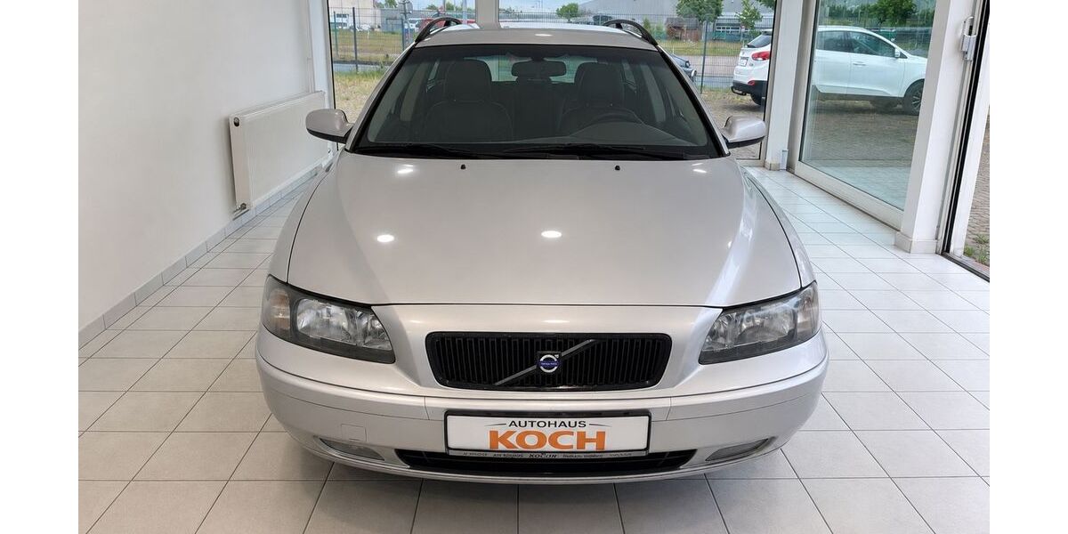 Volvo V70 330.728 km 3.499 &euro; Bremervörde 27432