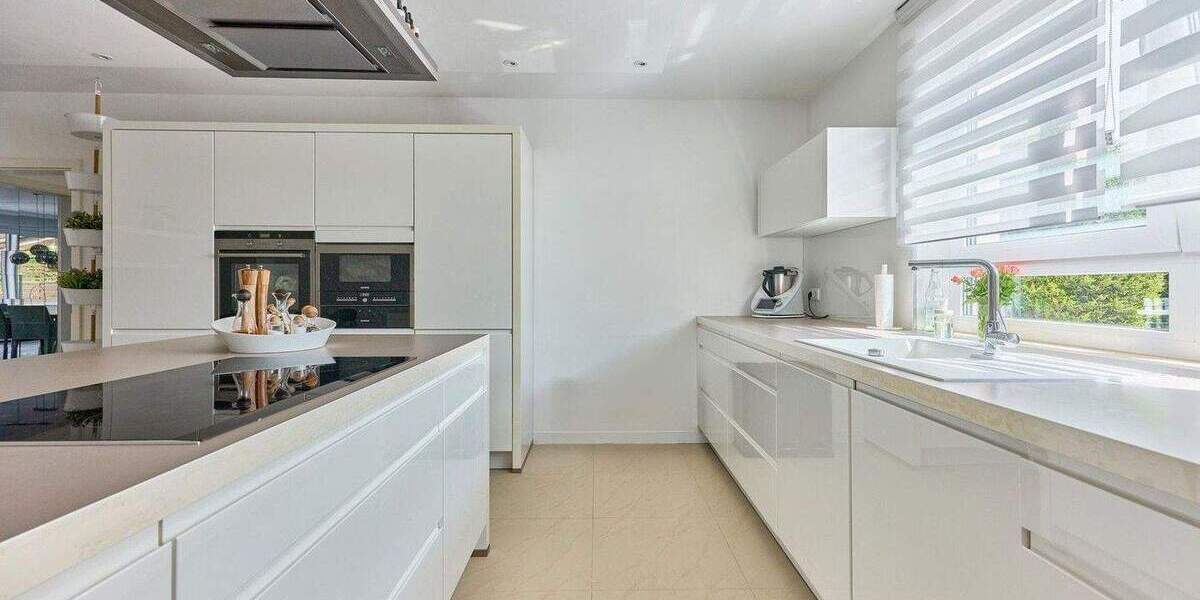 Reihenendhaus Ludwigshafen Oggersheim - 9 Zimmer, 314 m&sup2;, 1.190.000&euro; | Angebot:25257436