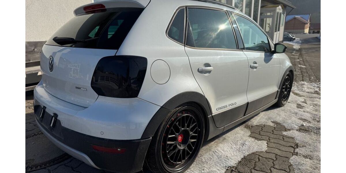 VW Polo 74.000 km 7.990 &euro; Triftern, Furth 84371