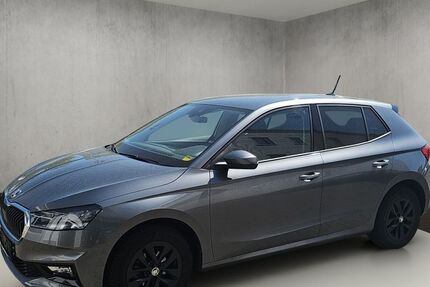 Skoda Fabia 14.502 km 17.500 &euro; Gießen 35392