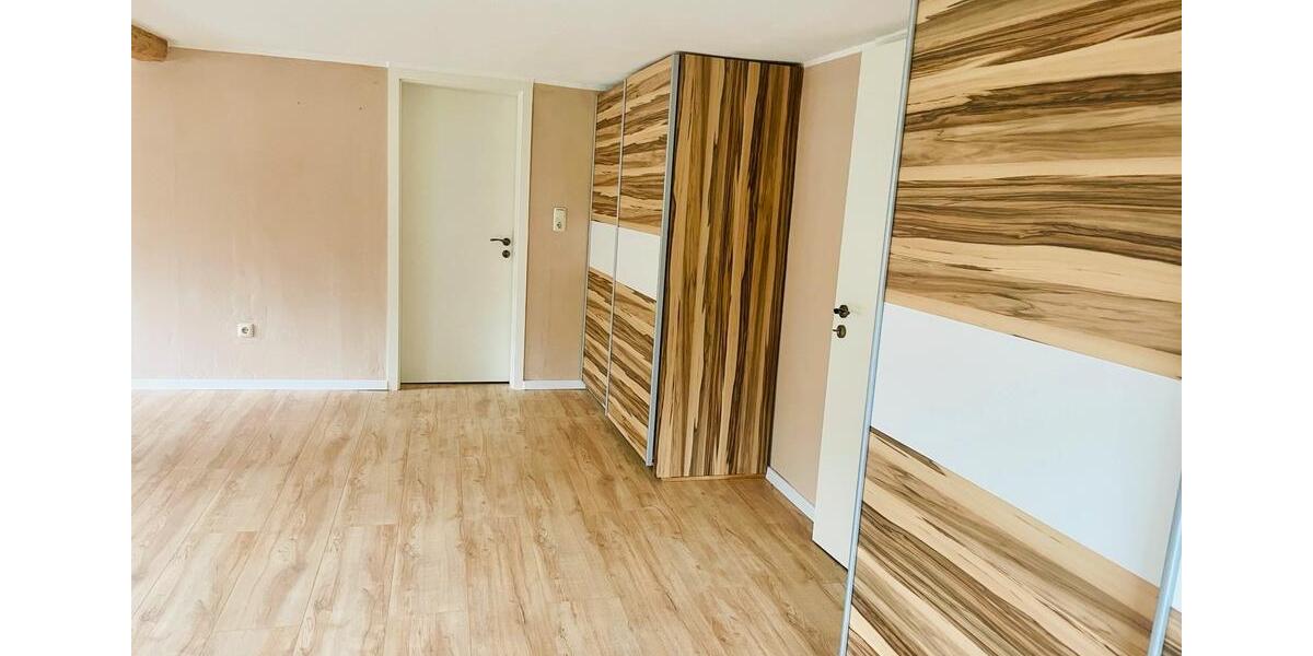 Mehrfamilienhaus, Wohnhaus Bad Lobenstein - 4 Zimmer, 240 m&sup2;, 175.000&euro; | Angebot:25838085