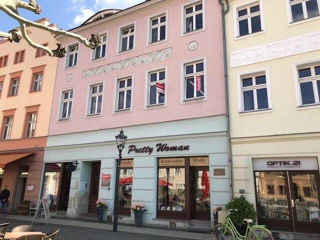 Etagenwohnung Cottbus Mitte - 5 Zimmer, 200 m&sup2;, 250&euro; | Angebot:26887635