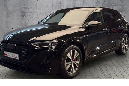 Audi Q8 e-tron 65.250 km 47.990 &euro; Paderborn 33100