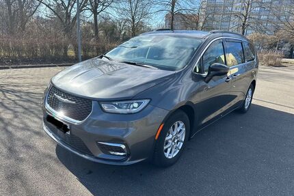 Chrysler Pacifica