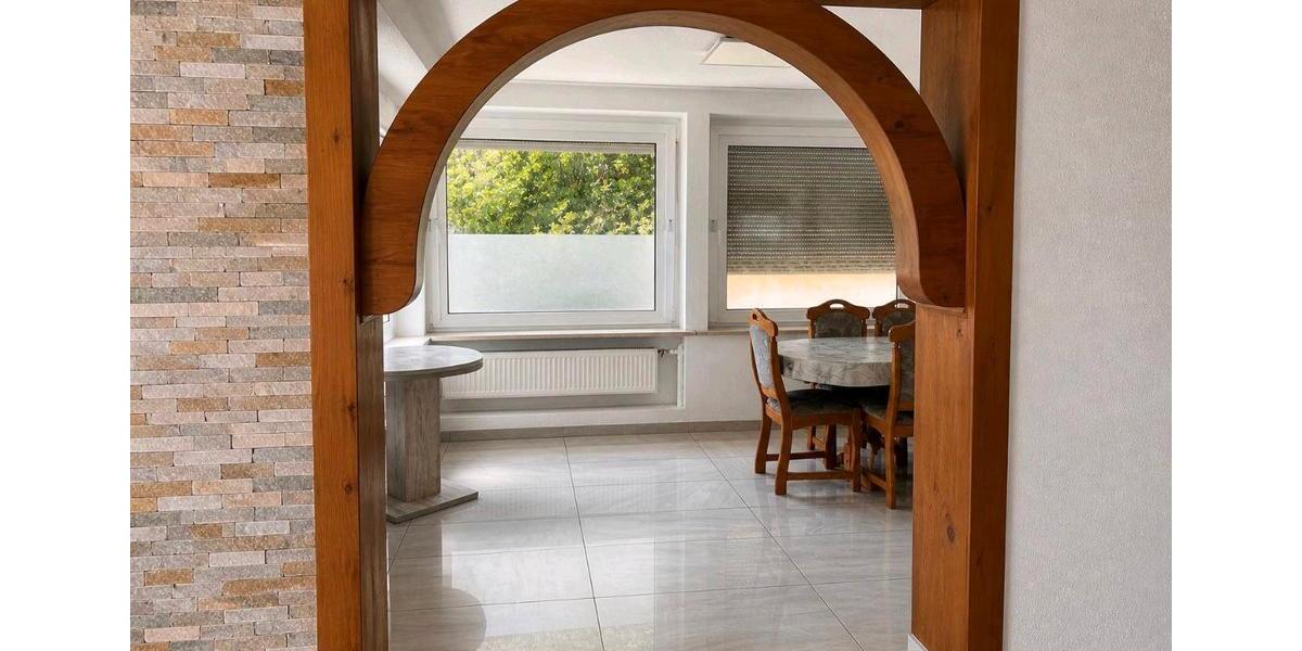 Etagenwohnung Radolfzell am Bodensee - 4 Zimmer, 95 m&sup2;, 455.000&euro; | Angebot:26413040