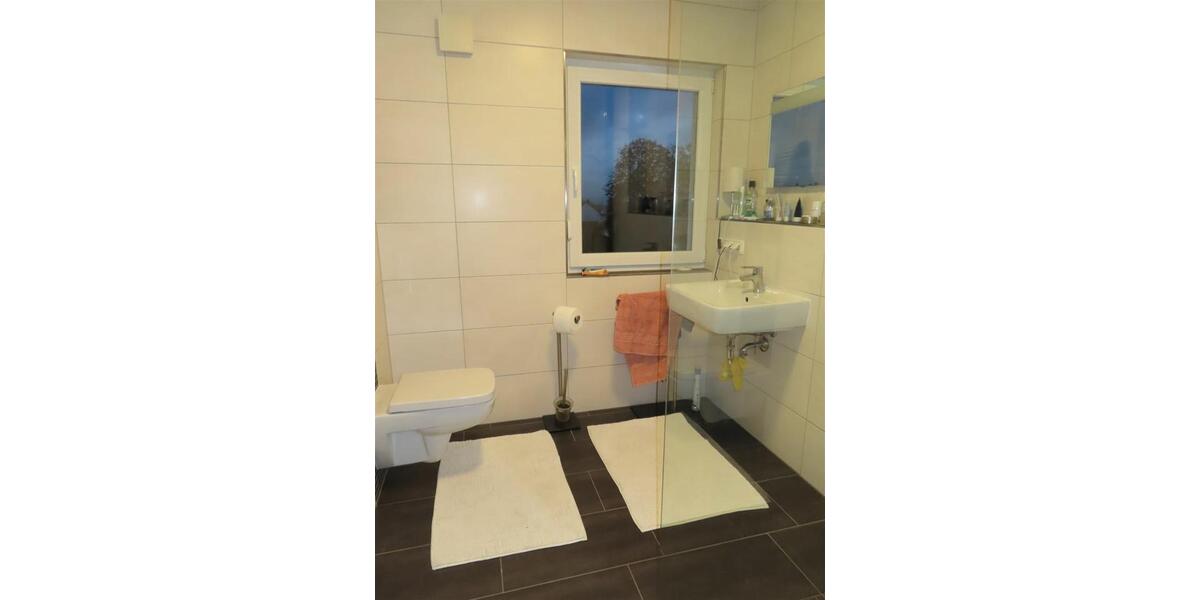 Einfamilienhaus Niestetal - 2 Zimmer, 74 m&sup2;, 820&euro; | Angebot:25829972