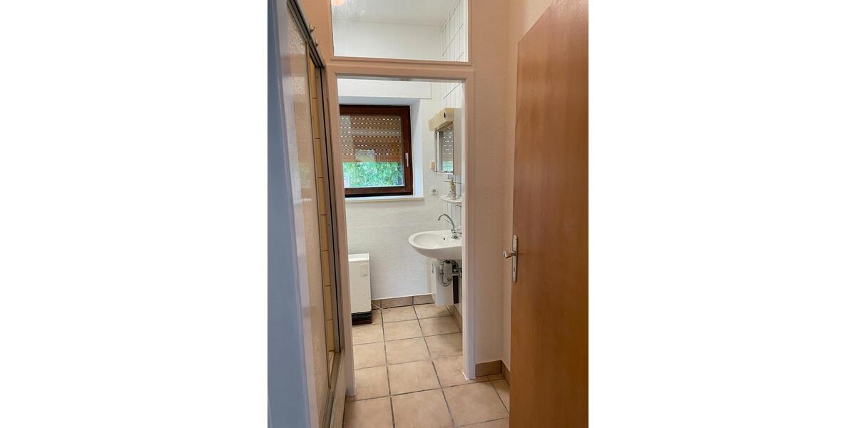 Erdgeschoßwohnung Spangdahlem - 2 Zimmer, 70 m&sup2;, 400&euro; | Angebot:26425903