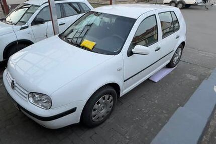 VW Golf 350.000 km 1.290 &euro; Osnabrück 49087