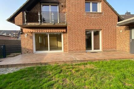 Haus Nettetal - 6.5 Zimmer, 137 m&sup2;, 498.000&euro; | Angebot:25635846