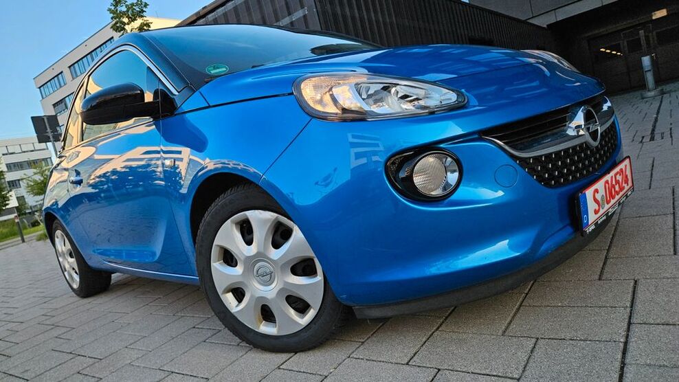 Opel Adam 130.000 km 6.900 € Stuttgart 70563