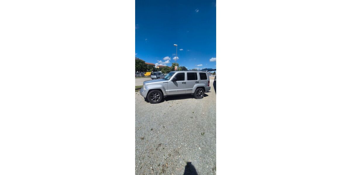 Jeep Cherokee 169.171 km 7.000 &euro; Simbach am Inn 84359