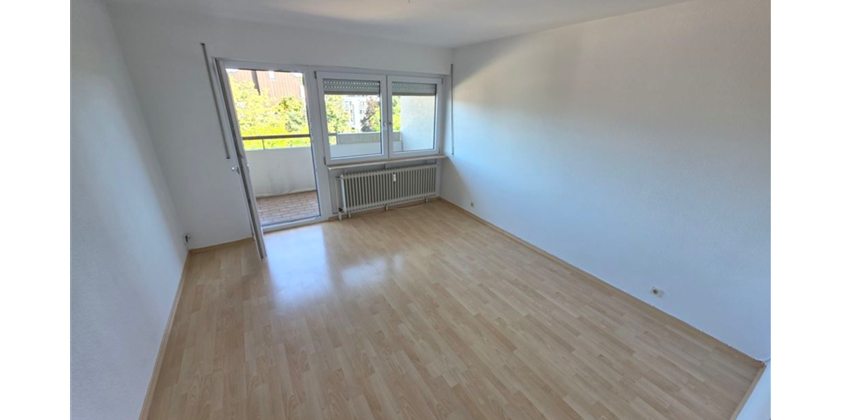 Etagenwohnung Singen Nordstadt - 2 Zimmer, 195.000&euro; | Angebot:26377342