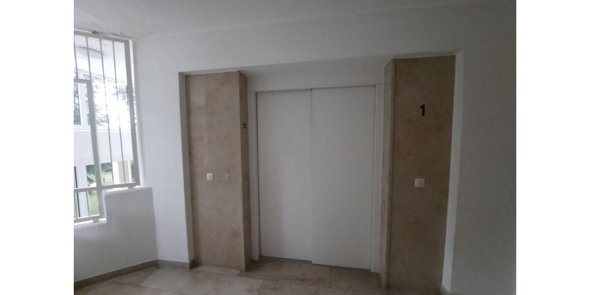 Provisionsfrei* Attraktive 2,5-Zimmer Wohnung mit Balkon und Garage in Taufkirchen - Etagenwohnung Taufkirchen | Angebot:26227931