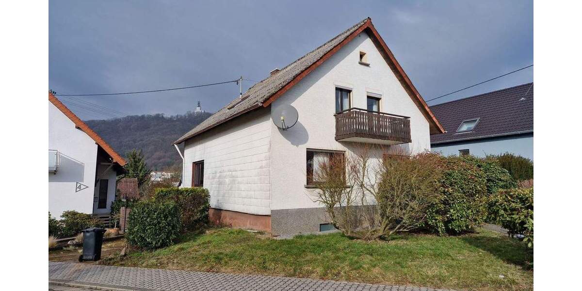 Einfamilienhaus Tholey - 8 Zimmer, 150 m&sup2;, 200.000&euro; | Angebot:25600966