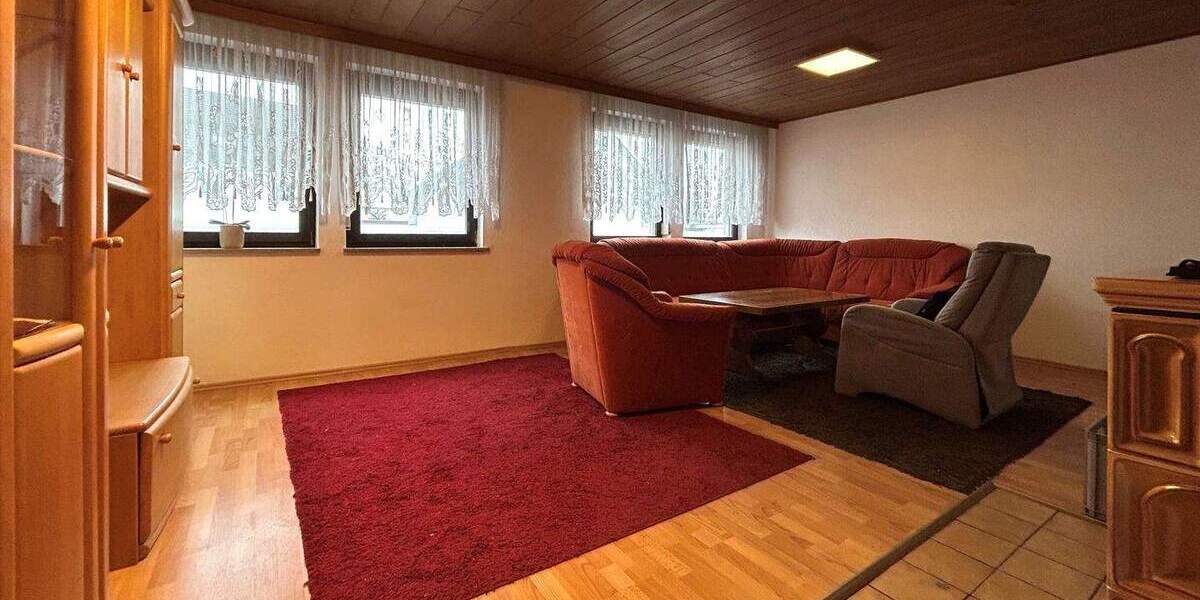 Etagenwohnung Straubing - 4 Zimmer, 112 m&sup2;, 159.000&euro; | Angebot:25563661