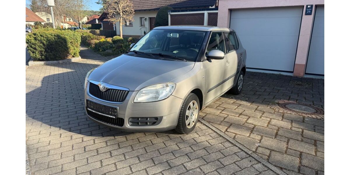 Skoda Fabia 165.000 km 1.850 &euro; Bad Dürrheim 78073