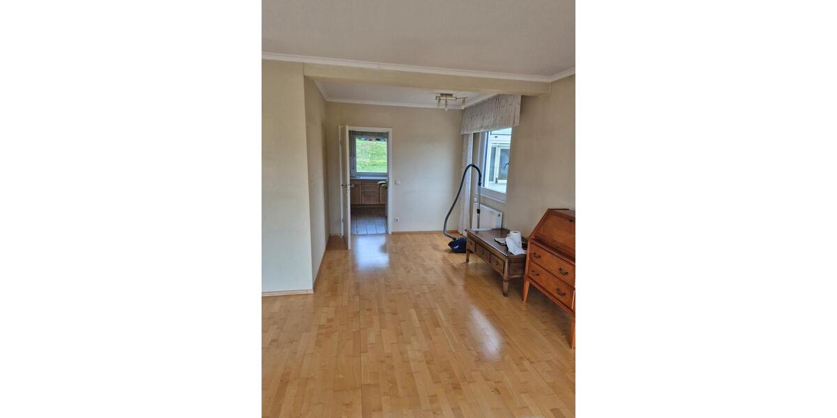 Einfamilienhaus Gerolstein - 7 Zimmer, 142 m&sup2;, 190.000&euro; | Angebot:25138987