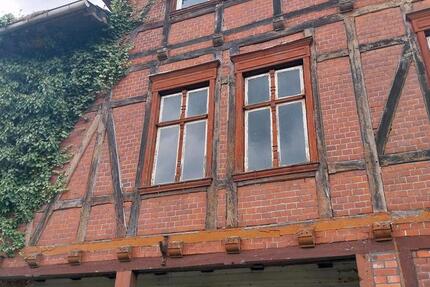 Haus Genthin - 8 Zimmer, 220 m&sup2;, 123.000&euro; | Angebot:26696862