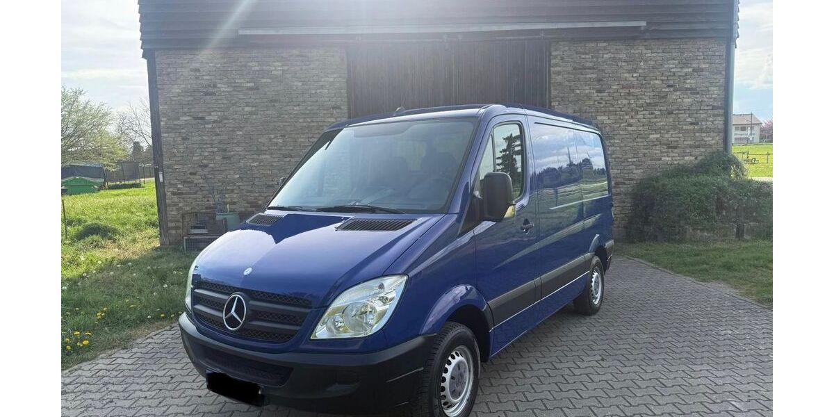 Mercedes-Benz Sprinter 83.000 km 17.900 &euro; Mainz-Kostheim 55246