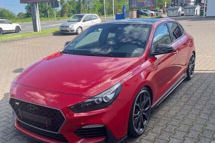 Hyundai i30 64.800 km 21.750 &euro; Remscheid 42369