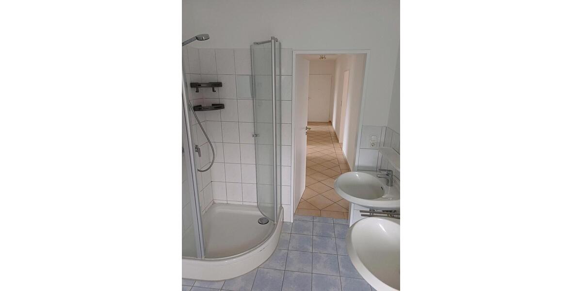 Etagenwohnung Nienburg (Weser) - 4 Zimmer, 88 m&sup2;, 930&euro; | Angebot:25588607