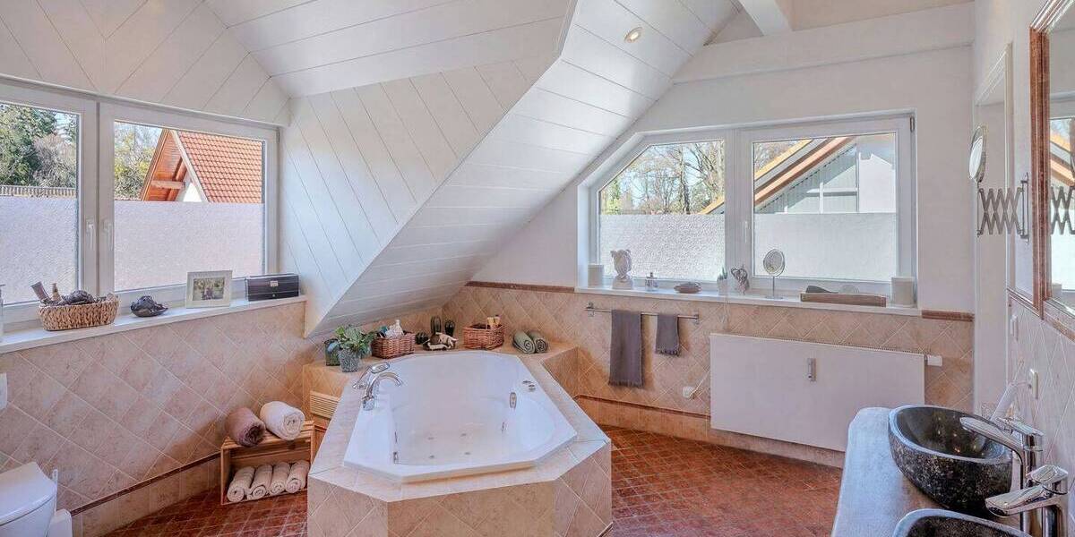 Einfamilienhaus Dießen-Riederau Riederau - 6 Zimmer, 281 m&sup2;, 1.649.000&euro; | Angebot:26827083