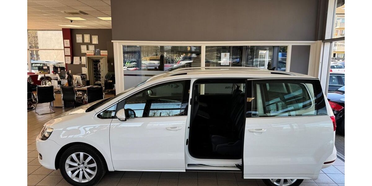 VW Sharan 113.261 km 16.998 € Hannover 30419