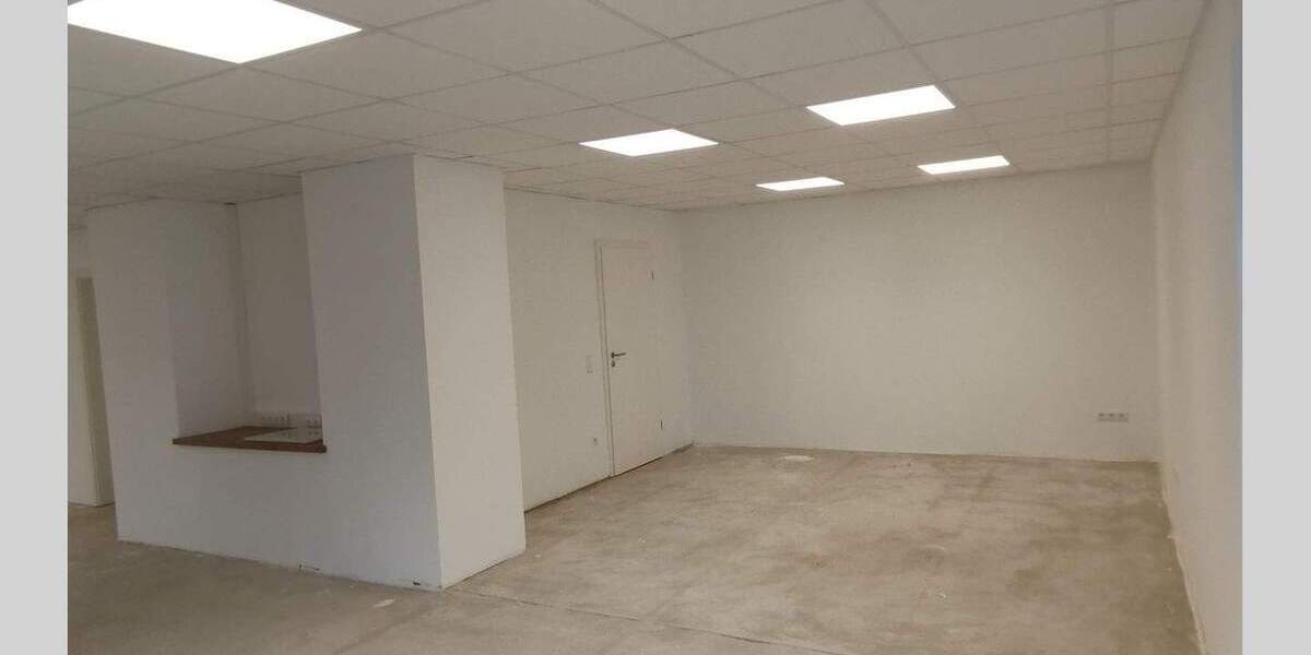 Moderne Büro-, Praxis- oder Einzelhandelsfläche in zentraler Lage von Kierspe-Dorf zu vermieten! 3 zimmer