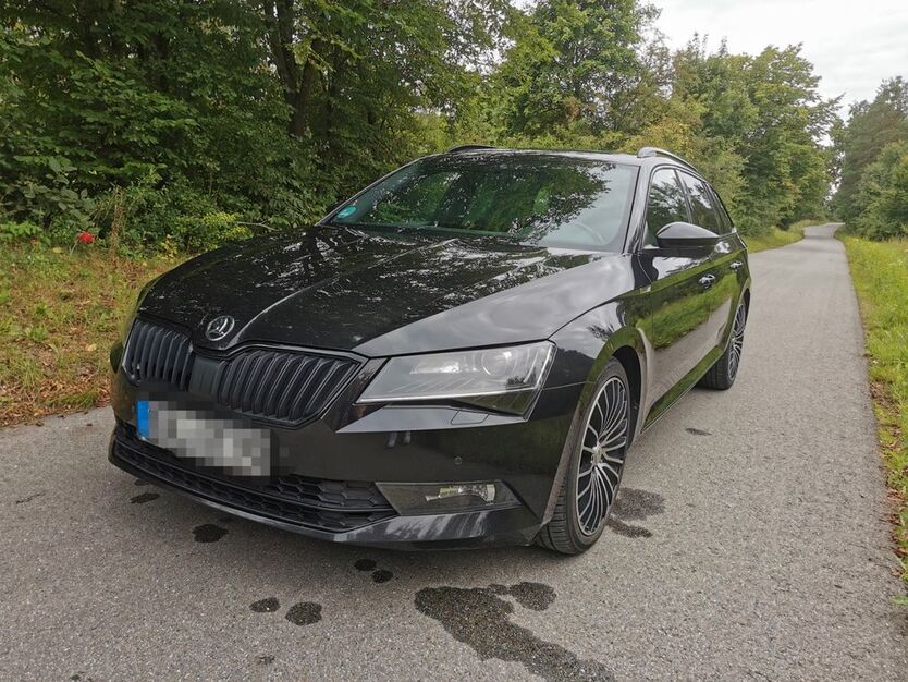 Skoda Superb 154.000 km 17.900 € Maxhütte-Haidhof 93142