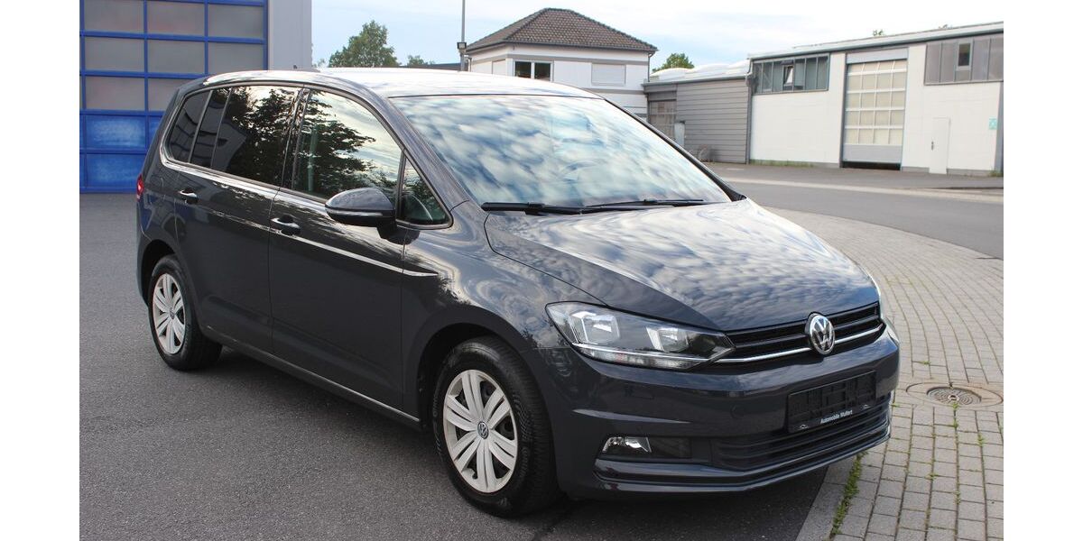 VW Touran 128.550 km 16.700 € Weyerbusch 57635