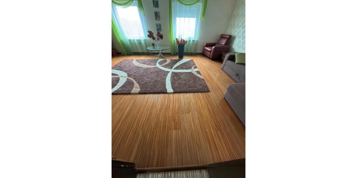 Einfamilienhaus Lebach - 9 Zimmer, 335 m&sup2;, 374.900&euro; | Angebot:26884831
