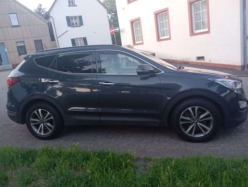 SANTA FE
