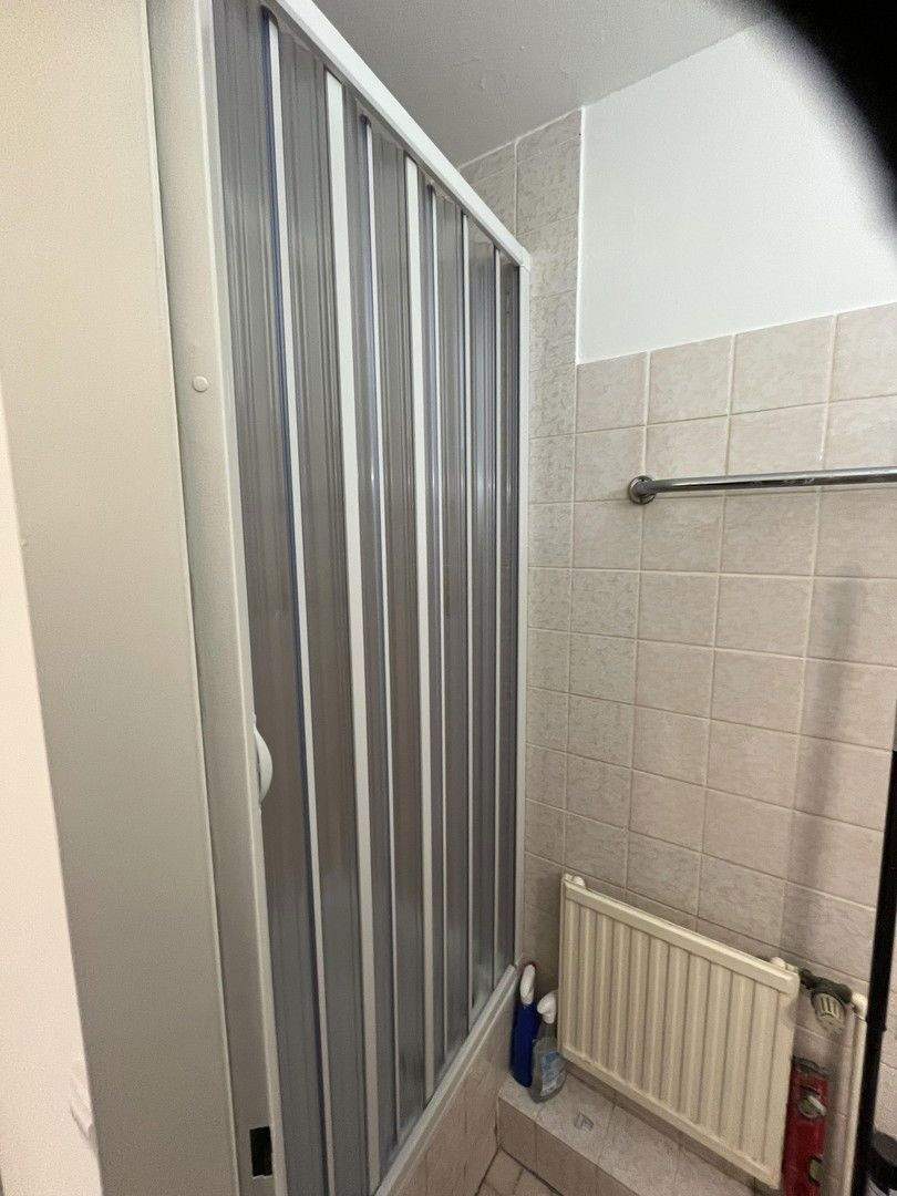 Exklusiv und NUR für StudentenAzubis. Komplett möbliert ink. TVKüche 1 zimmer