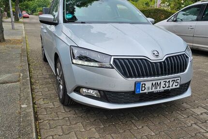 Skoda Fabia 42.200 km 16.800 &euro; Berlin 13591